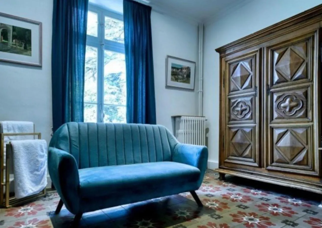 Chambre La Duchesse 800m centre Nyons - SPA - Piscine chauffée - Jacuzzi - Sauna - Massage France